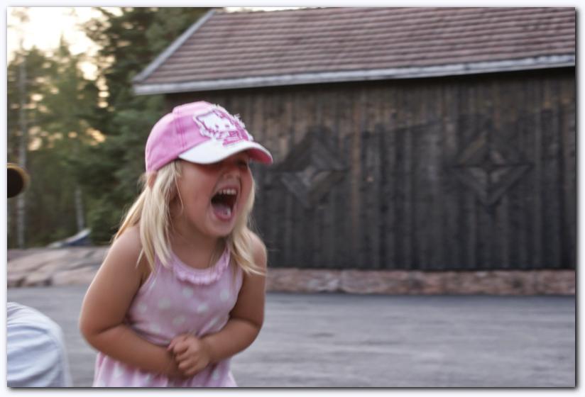 802x537 pixels (45K)